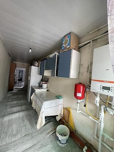 1 комната: Продается полдома, 3 комната Участок 3 Соток Бишкек *свердловский — 9