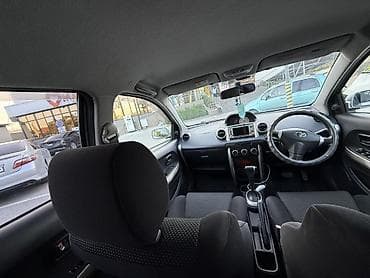 ist: Toyota Ist: 2004 г., 1.3 л, Автомат, Бензин, Хэтчбэк — 5