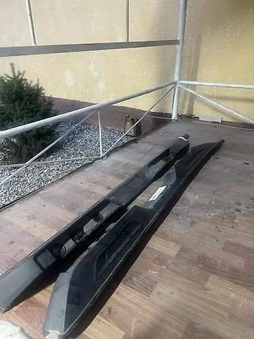 тюнинг для авто: Наружные накладки порогов Subaru — 1