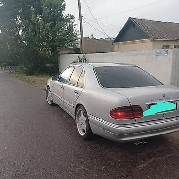 Транспорт: Mercedes-Benz E-Class: 2003 г., 5 л, Автомат, Бензин, Седан — 2