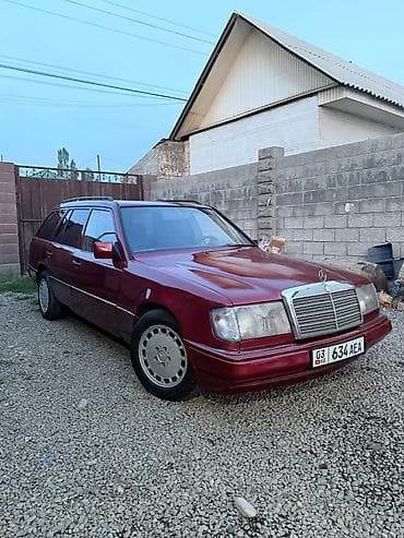 Mercedes-Benz W124: 1993 г., 2.2 л, Автомат, Бензин, Универсал