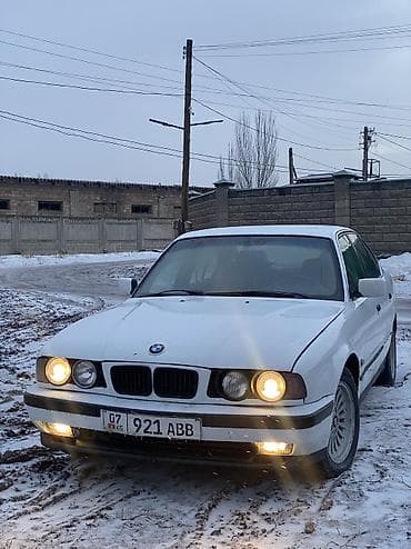 демио 2000: BMW 5 series: 1991 г., 2 л, Механика, Бензин, Седан — 3