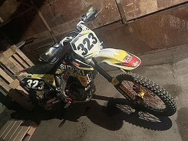 Кроссовый мотоцикл Suzuki (декали командного стиля, номер 323) - — 6