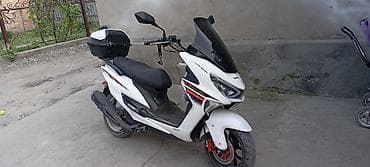 хонда мотоцикл бишкек: Макси-скутер 150 куб. см, Бензин — 2