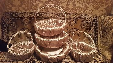 свадебное украшения: ▪Свадебные карзины на прокат♡
▪Приданое невесты — 3