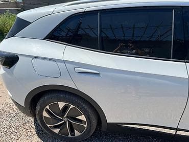 электромобиль 7 местный: Volkswagen ID.4: 2022 г., Электромобиль, Кроссовер — 5