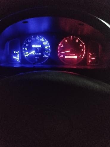 королла 1998: Toyota Corolla: 1998 г., 1.6 л, Автомат, Бензин, Хэтчбэк — 3