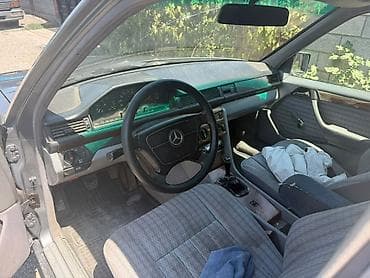 мерседес 2.2 бензин: Mercedes-Benz E-Class: 1991 г., 2.3 л, Механика, Газ, Седан — 5