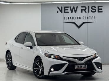 Toyota Camry: 2019 г., 2.5 л, Автомат, Бензин, Седан
