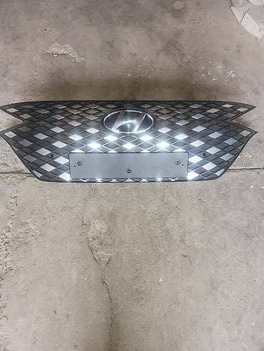 cl class: Решетка радиатора Hyundai Оригинал — 1