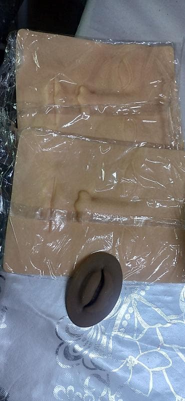 acne studios: Манекен-накладки для отработки татуажа/перманентного макияжа. За все — 1