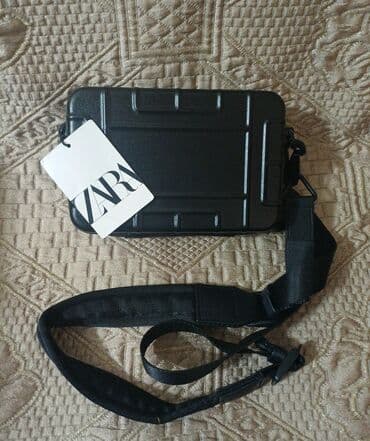 Сумка-кейс ZARA, черная - Формат: жесткий кейс прямоугольной формы - at lalafo.kg Сумка-кейс ZARA, черная - Формат: жесткий кейс прямоугольной формы -