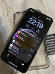 Аудиотехника: IPhone Xs, Б/у, 64 ГБ, Золотой, Чехол — 3