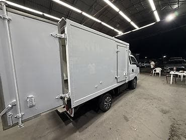 на кия: Kia BONGO: 2019 г., 2.5 л, Автомат, Дизель, Фургон — 4
