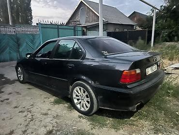 машина bwm: BMW 3 series: 1992 г., Кол менен иштөөчү, Седан — 3
