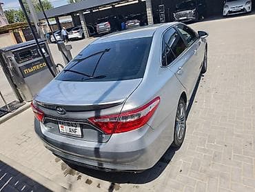 Продажа авто: Toyota Camry: 2016 г., Автомат, Бензин, Седан — 3