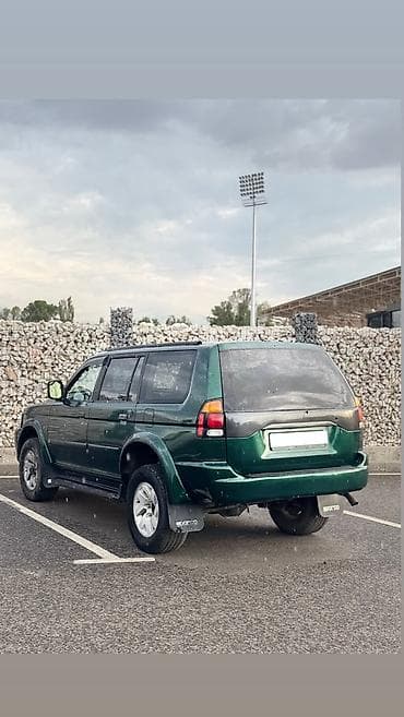 Mitsubishi Montero: 2000 г., 3 л, Автомат, Бензин, Жол тандабас — 5