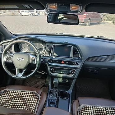 matiz 2013: Hyundai Sonata: 2018 г., 2 л, Автомат, Газ, Седан — 7