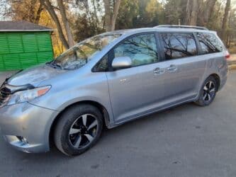 продажа авто в бишкеке и по всему кыргызстану: Toyota Sienna: 2012 г., 3.5 л, Автомат, Газ, Минивэн — 3