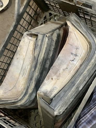 резонатор w210: Набор автозапчастей (разнородные элементы подвески/кузова) Состав по — 4