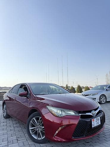 Toyota Camry: 2015 г., 2.5 л, Автомат, Гибрид, Седан