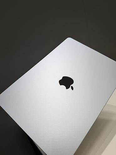 macbook 16: Б/у, Apple M4, ОЗУ, RAM: 16 ГБ — 1