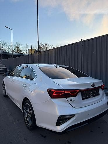 Kia: Kia K3: 2019 г., 1.6 л, Типтроник, Бензин, Седан — 5