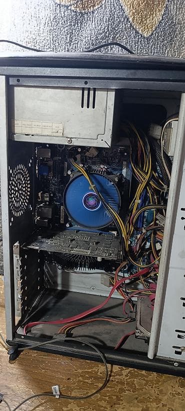 400: Компьютер, ядер - 4, ОЗУ 2 ГБ, Для несложных задач, Б/у, Intel Core i3, HDD — 3