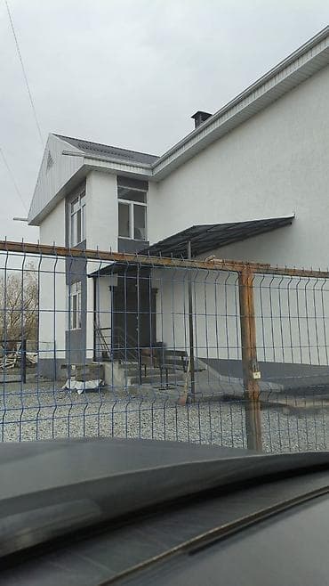дома из контейнера: Сдаются комнаты в двухэтажном доме общежитского типа. душ, туалет — 2
