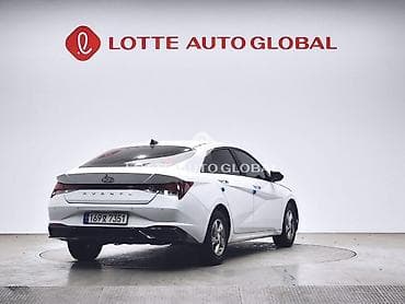 Продажа авто: Hyundai Avante: 2022 г., 1.6 л, Вариатор, Газ, Седан — 3