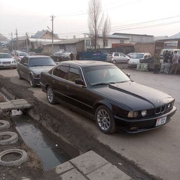 bmw x5 2023: BMW 5 series: 1991 г., 2 л, Механика, Бензин — 3