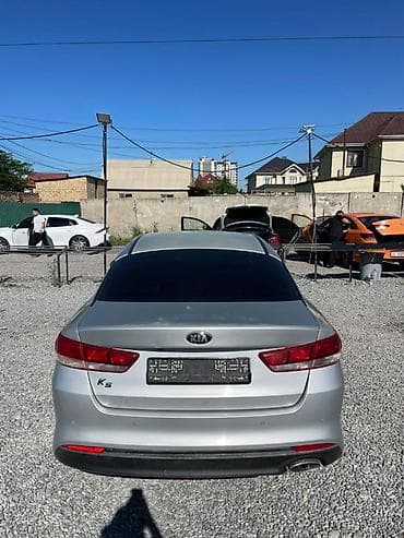 Продажа авто: Kia K5: 2017 г., 2 л, Автомат, Газ, Седан — 2