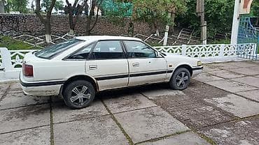 Продажа авто: Mazda 626: 1990 г., 2 л, Механика, Бензин, Хэтчбэк — 4