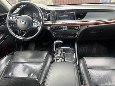 mersedes e63: Kia Cadenza: 2016 г., 3 л, Автомат, Газ, Седан — 2