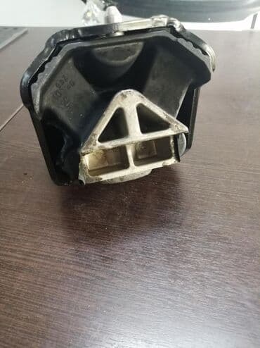 спидометр на спринтер: Подушка коробки передач Mercedes-Benz Новый, Оригинал — 1