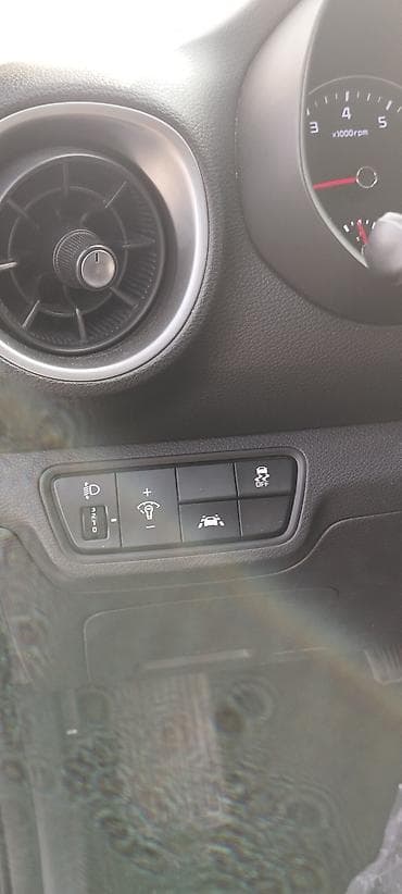 Kia: Kia K3: 2019 г., 1.6 л, Автомат, Бензин, Седан — 5