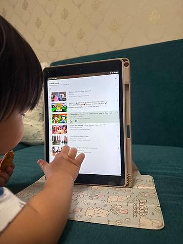 ips 24: Планшет, Apple, память 32 ГБ, 10" - 11", Wi-Fi, Б/у, Классический цвет - Серый — 8