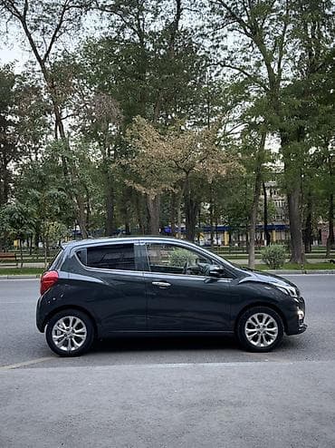 baic ec3: Chevrolet Spark: 2021 г., 1 л, Автомат, Бензин, Хэтчбэк — 4