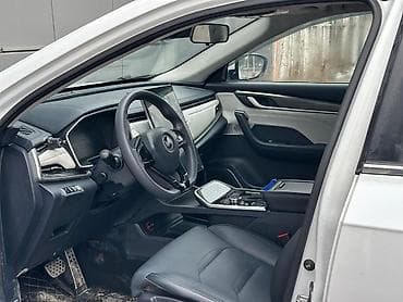 6d mark: Tesla : 2022 г., 0.1 л, Автомат, Электромобиль, Кроссовер — 3