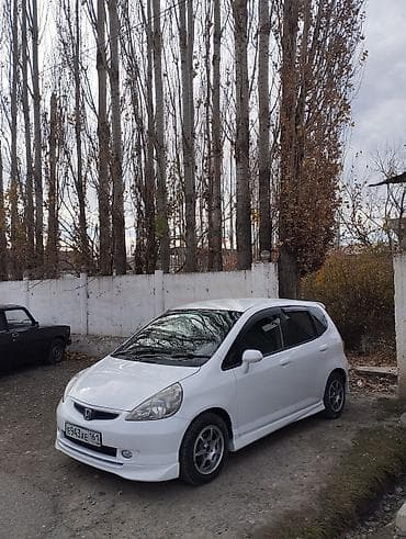 авто с америки: Honda Fit: 2001 г., 1.3 л, Вариатор, Бензин, Хэтчбэк — 7