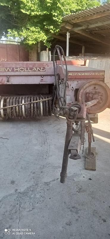 Транспорт: Срочно Срочно продаю Пресс-подборщик тюковый New Holland 370 состояние — 1
