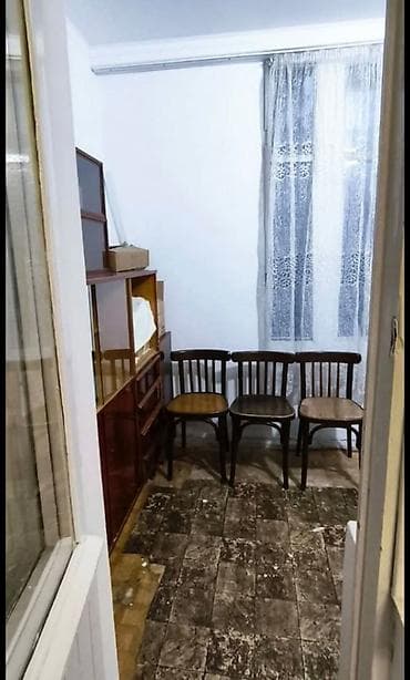 Недвижимость: 2 комнаты, 50 м², 105 серия, 4 этаж, Старый ремонт — 9