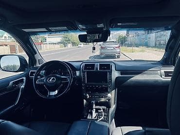 Lexus GX: 2020 г., 4.6 л, Автомат, Бензин, Внедорожник — 3