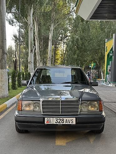 бак на 124 мерс: Mercedes-Benz W124: 1990 г., 2.3 л, Механика, Бензин, Седан — 1