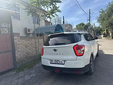 Продажа авто: Ssangyong Tivoli: 2019 г., 1.6 л, Автомат, Бензин, Кроссовер — 3