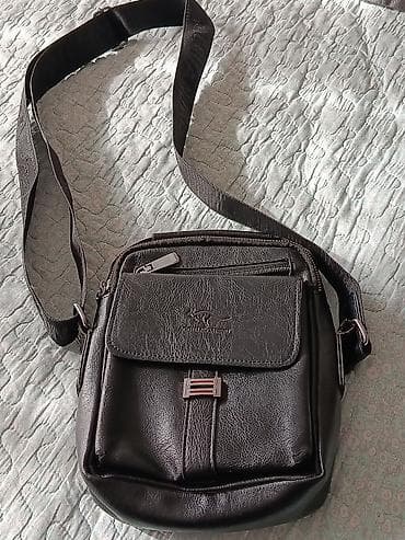 Шарфы, палантины: Барсетка, Застежка на молнии, Множество карманов, Регулируемый ремень, Б/у — 1