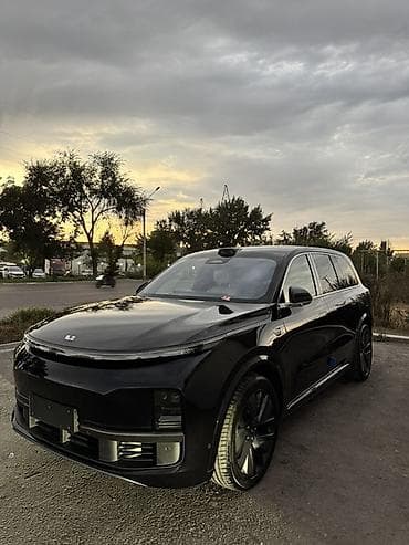byd e5: Lixiang L9: 2025 г., Гибрид, Кроссовер — 5