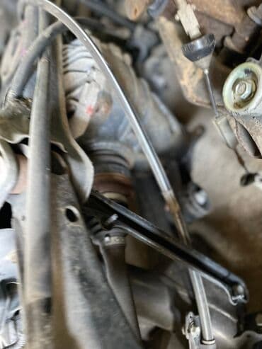 средний кузов двух скат: Toyota Crown Athlete,Crown Majesta, Mark 2 100 кузов, Subaru Legacy B4 — 8