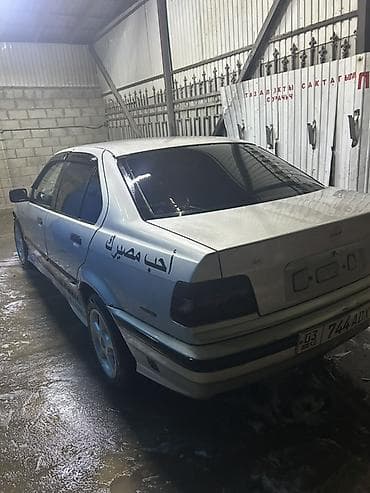 daewoo nubira2: BMW 3 series: 1991 г., 1.6 л, Механика, Бензин, Седан — 5