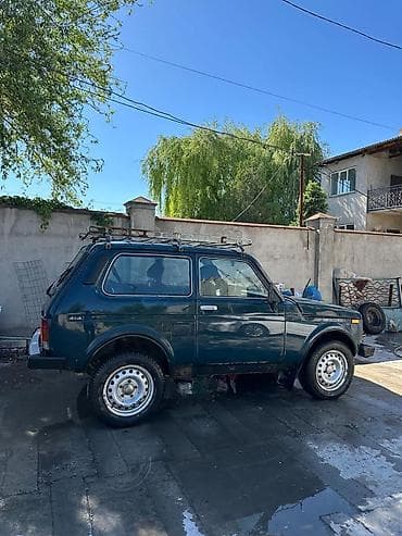 нива панел: ВАЗ (ЛАДА) 4x4 Нива: 2005 г., Механика, Внедорожник — 7